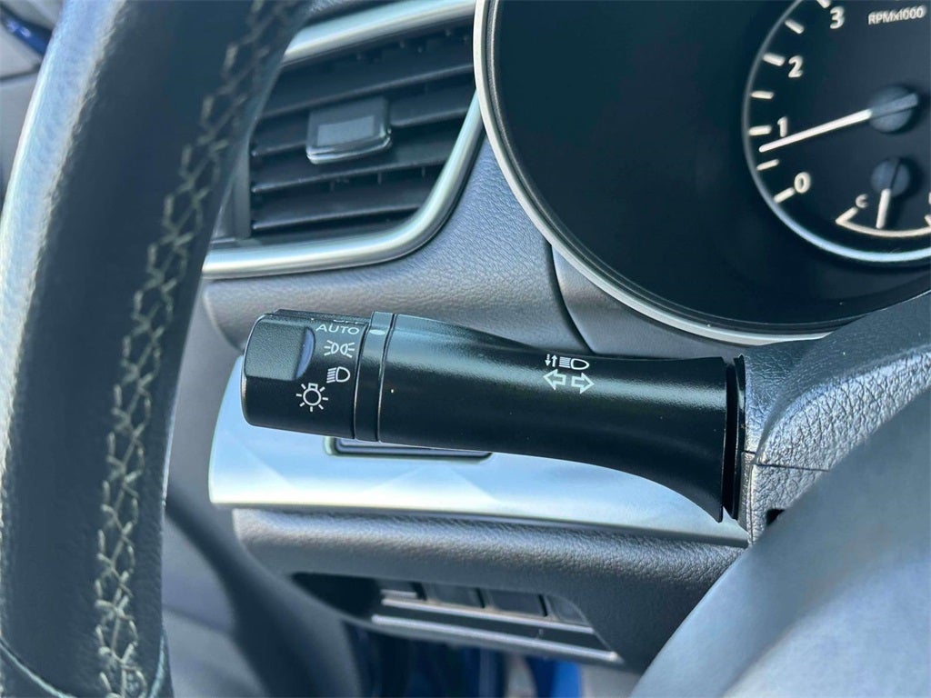 2023 Nissan Maxima SV