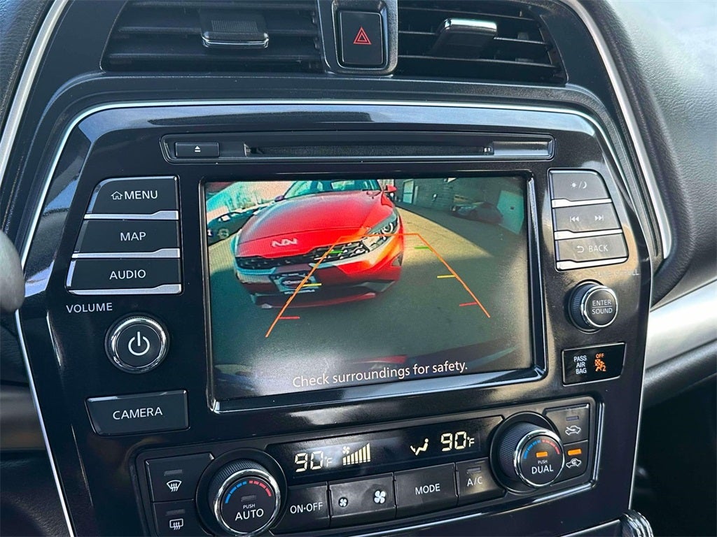 2023 Nissan Maxima SV