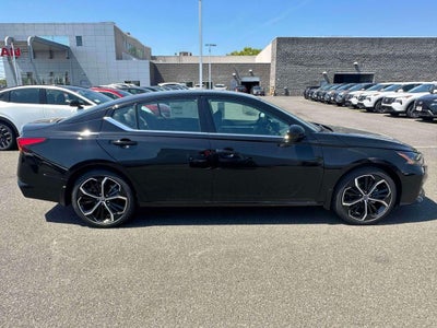 2026 Nissan Altima SR