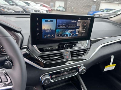 2025 Nissan Altima SR