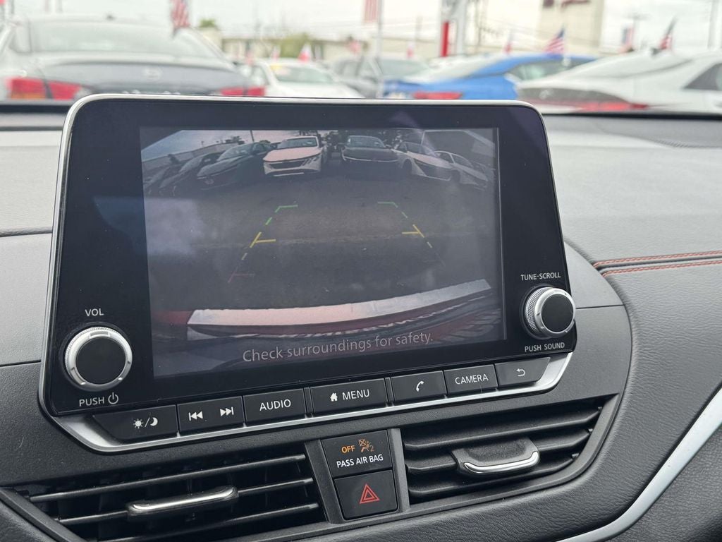 2022 Nissan Altima 2.5 SR