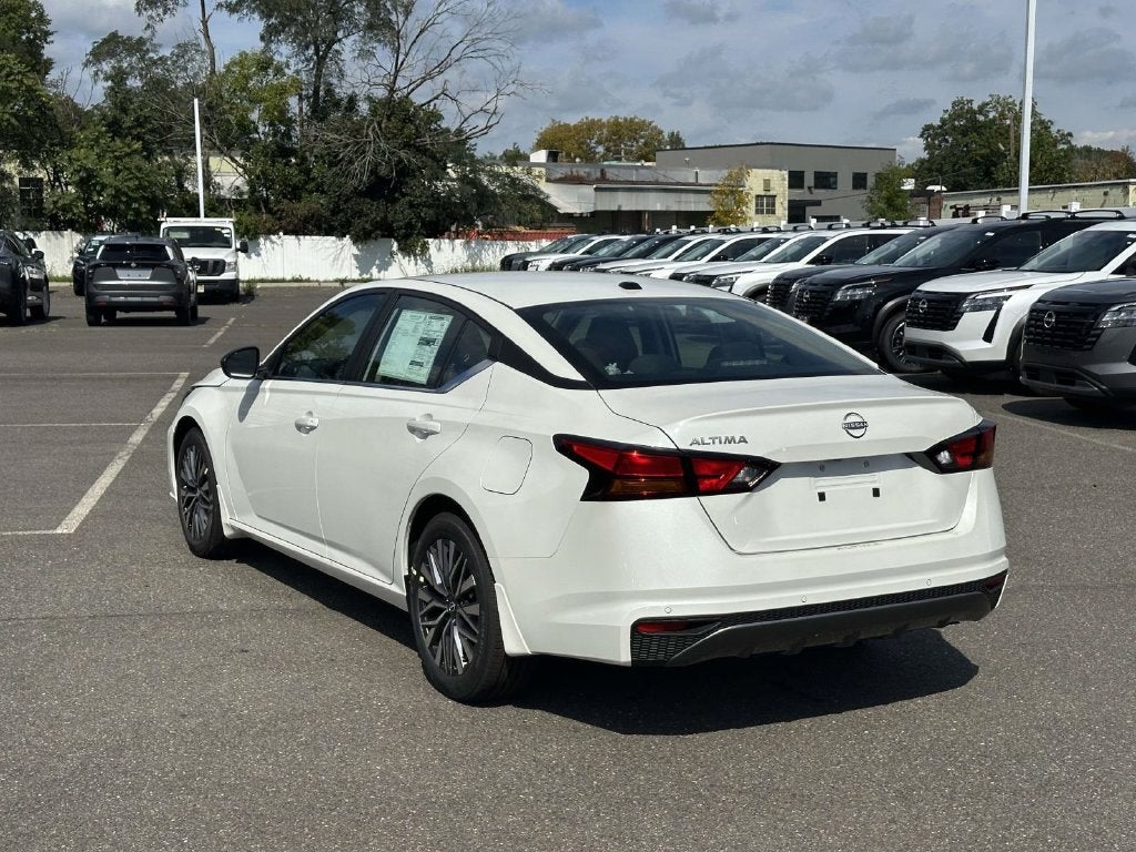 2026 Nissan Altima SV