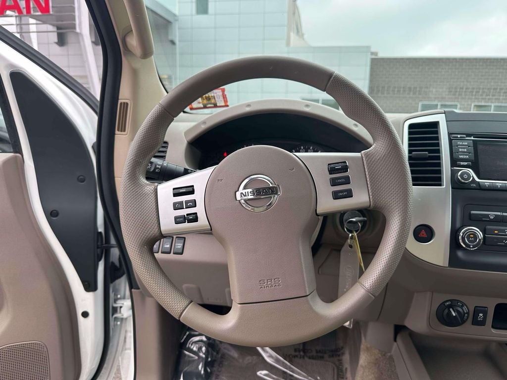 2015 Nissan Frontier SV