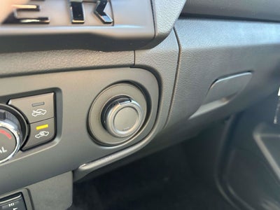 2027 Nissan Frontier Crew Cab SV
