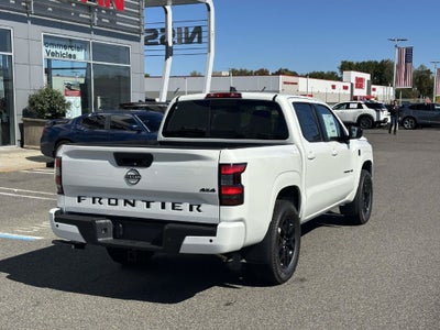 2027 Nissan Frontier Crew Cab SV