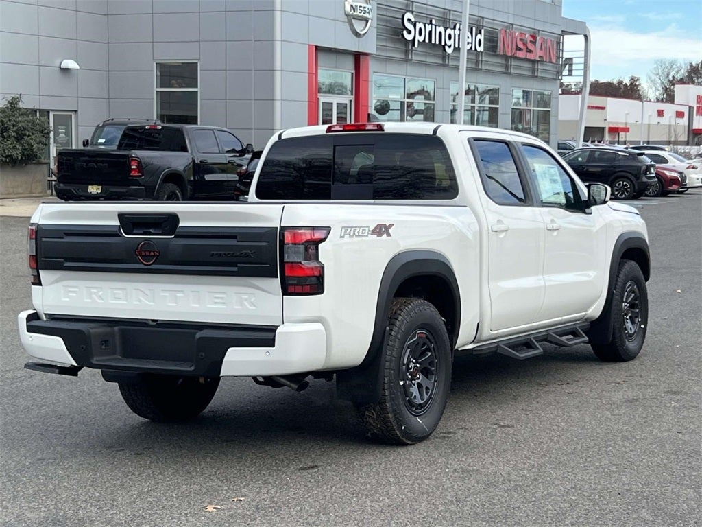 2025 Nissan Frontier Crew Cab PRO-4X® Long Bed
