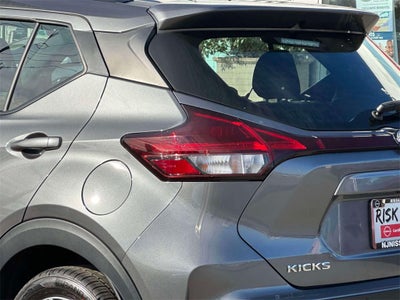 2024 Nissan Kicks SR