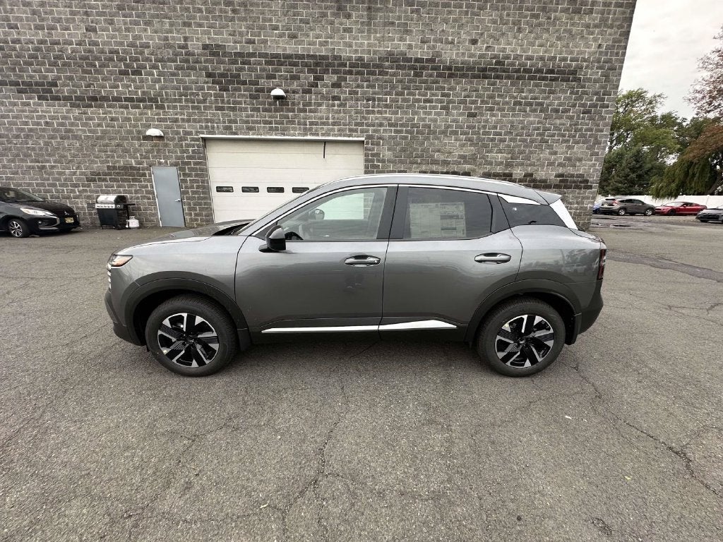 2027 Nissan Kicks SV