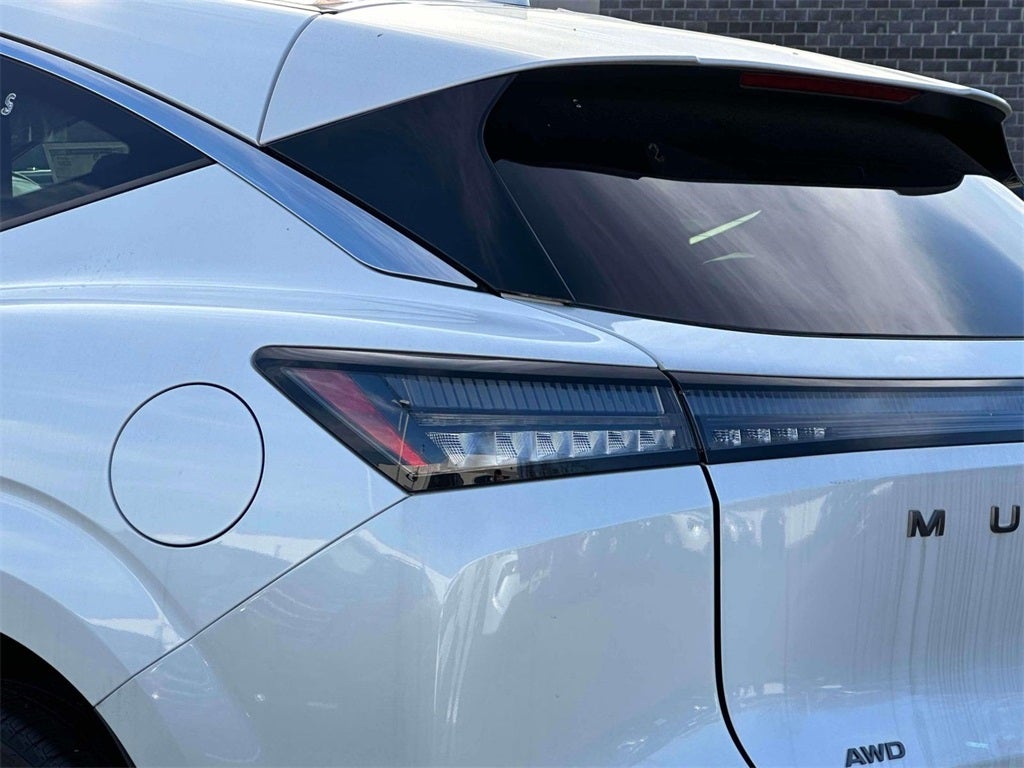 2025 Nissan Murano SL