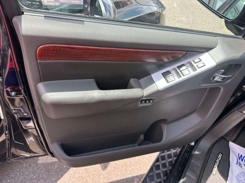 2008 Nissan Pathfinder LE