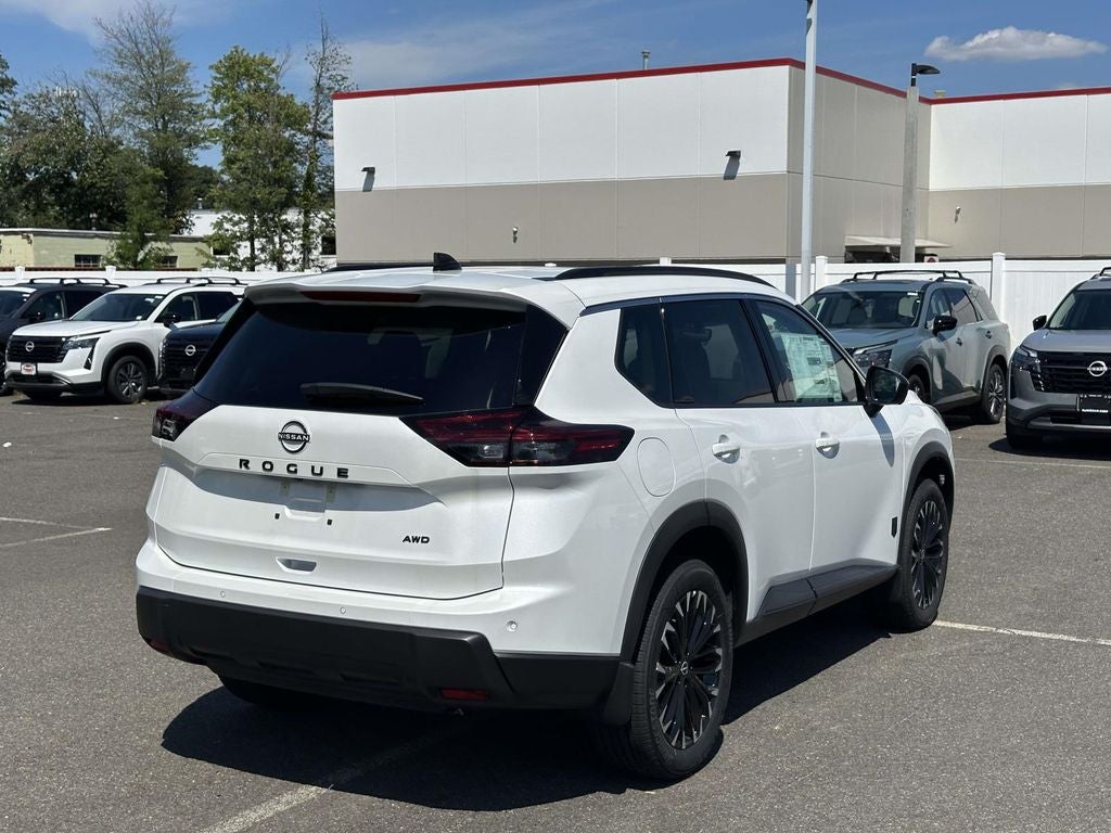 2026 Nissan Rogue Dark Armor™