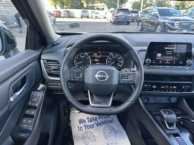 2026 Nissan Rogue Dark Armor™