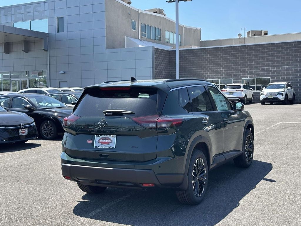 2026 Nissan Rogue Dark Armor™