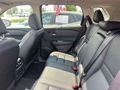 2024 Nissan Rogue SL