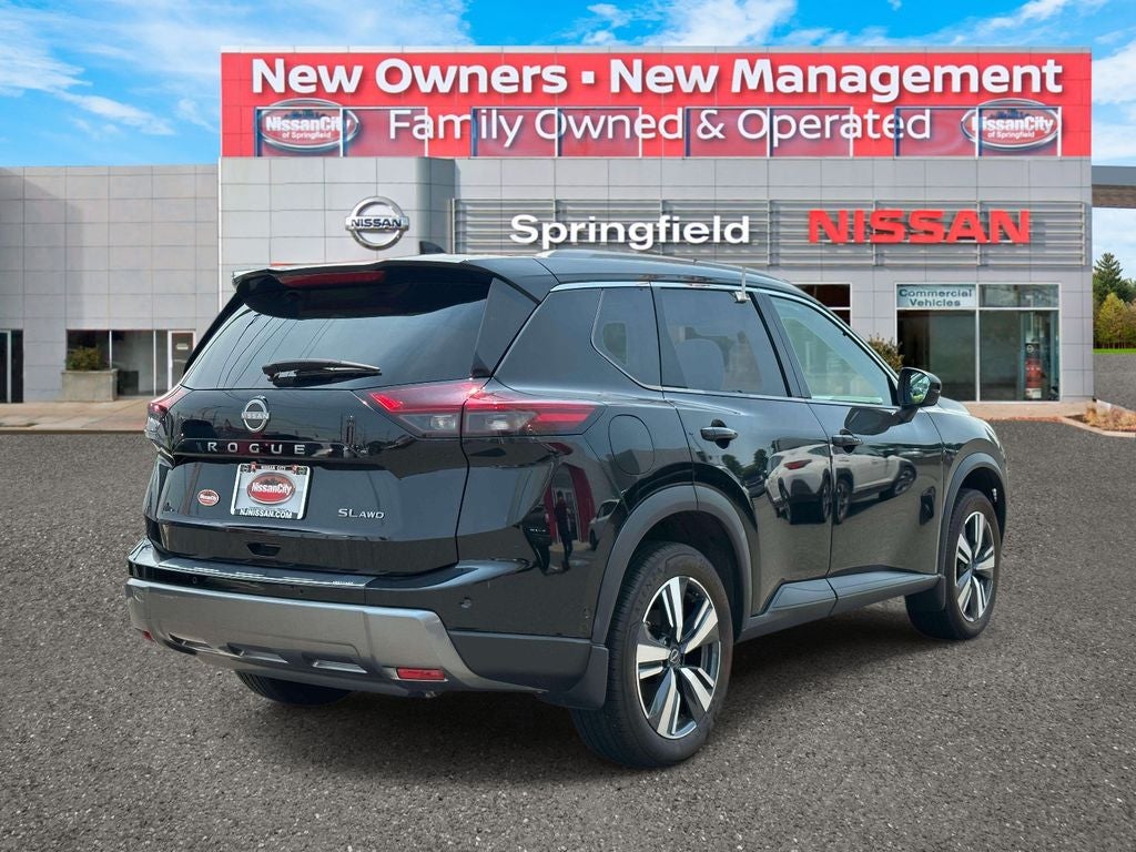 2024 Nissan Rogue SL