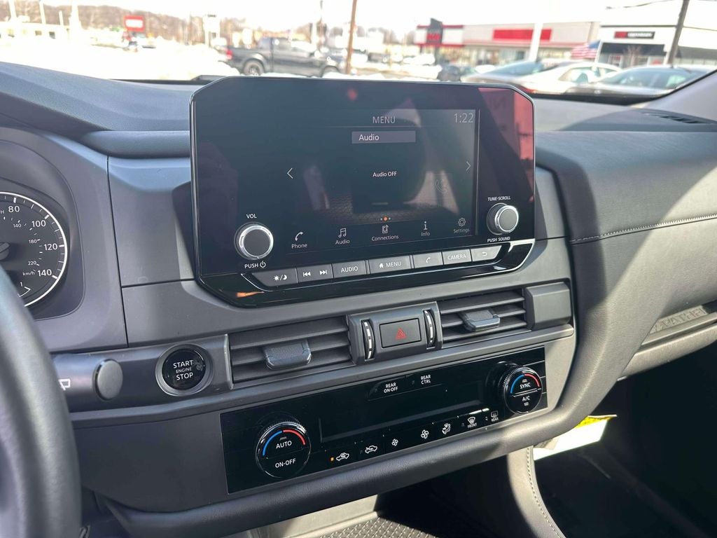 2025 Nissan Pathfinder S