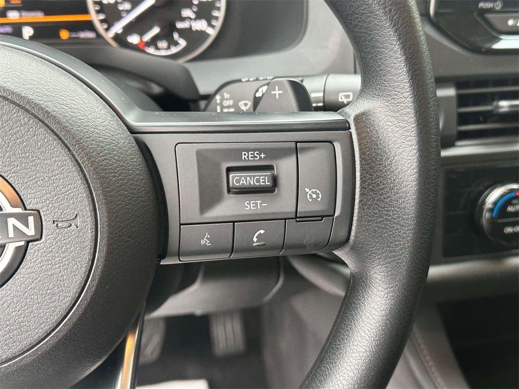 2024 Nissan Pathfinder S