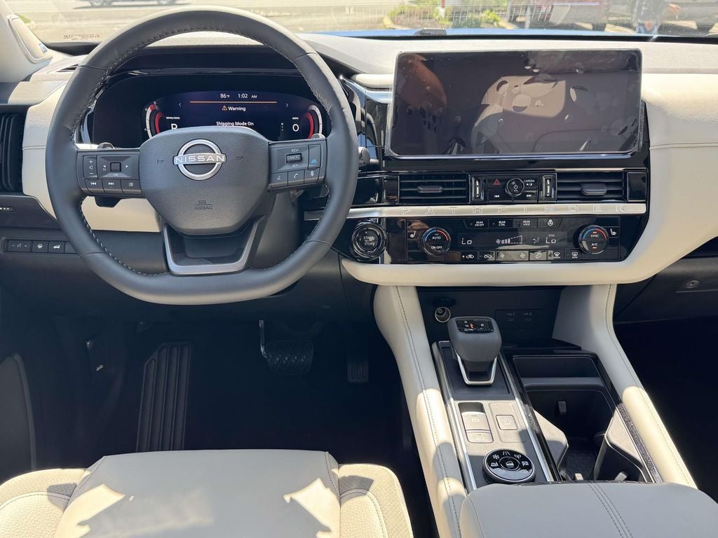 2026 Nissan Pathfinder SL