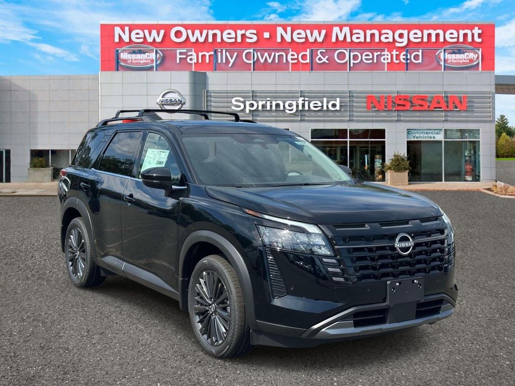 2026 Nissan Pathfinder SL
