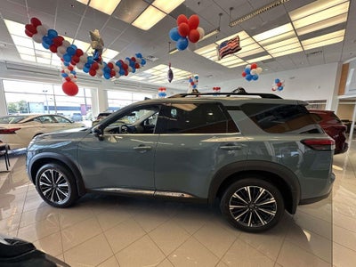 2026 Nissan Pathfinder Platinum