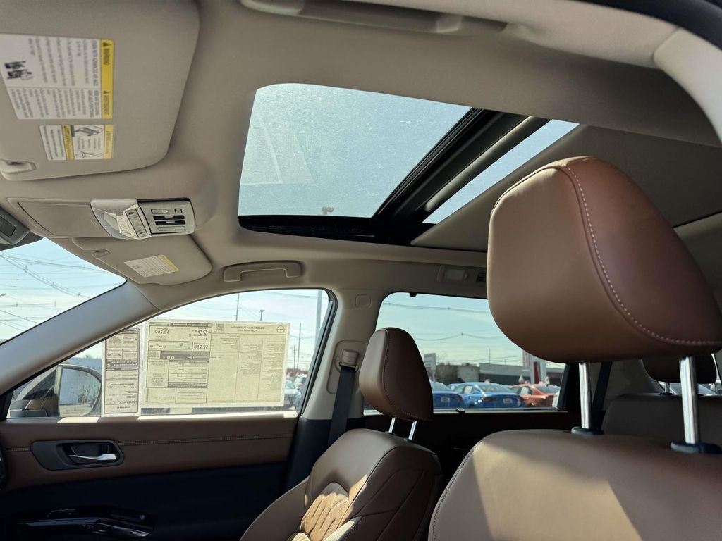 2026 Nissan Pathfinder Platinum