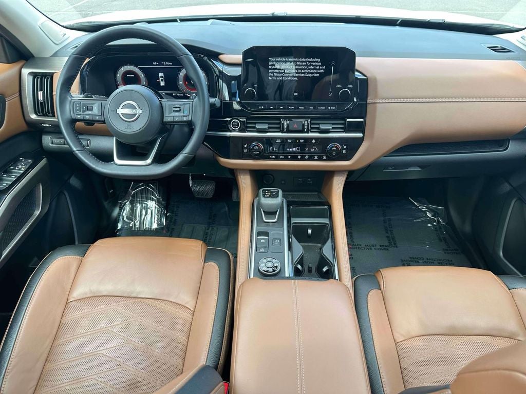 2023 Nissan Pathfinder Platinum