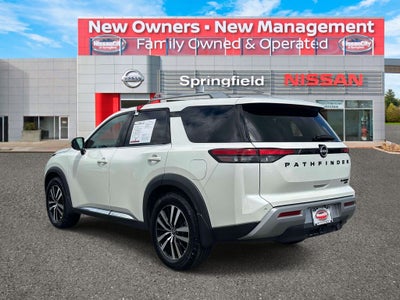 2023 Nissan Pathfinder Platinum