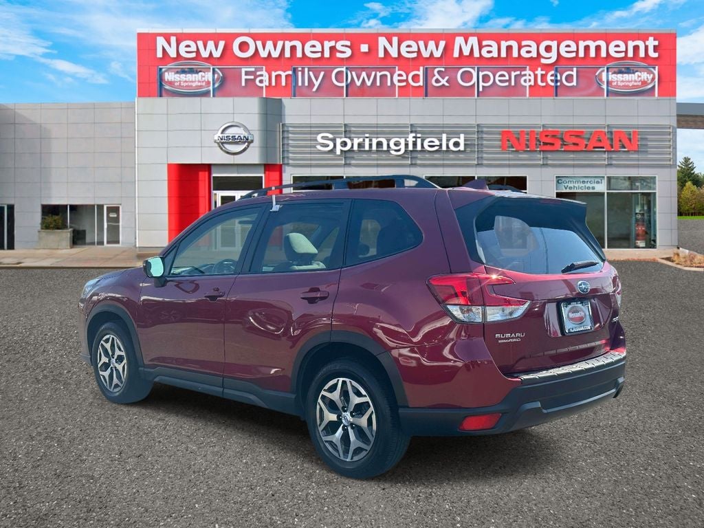 2023 Subaru Forester Premium