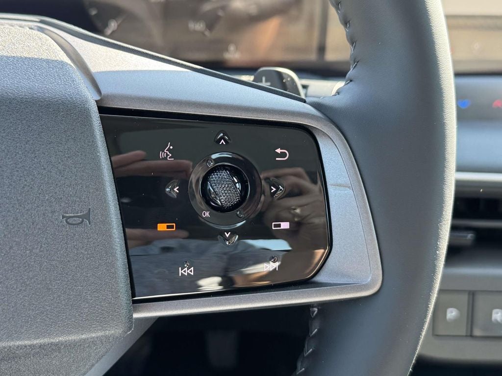 2026 Nissan LEAF Platinum+