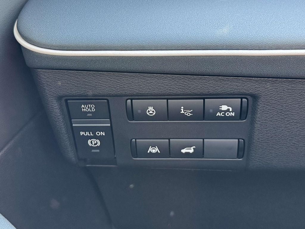 2026 Nissan LEAF Platinum+