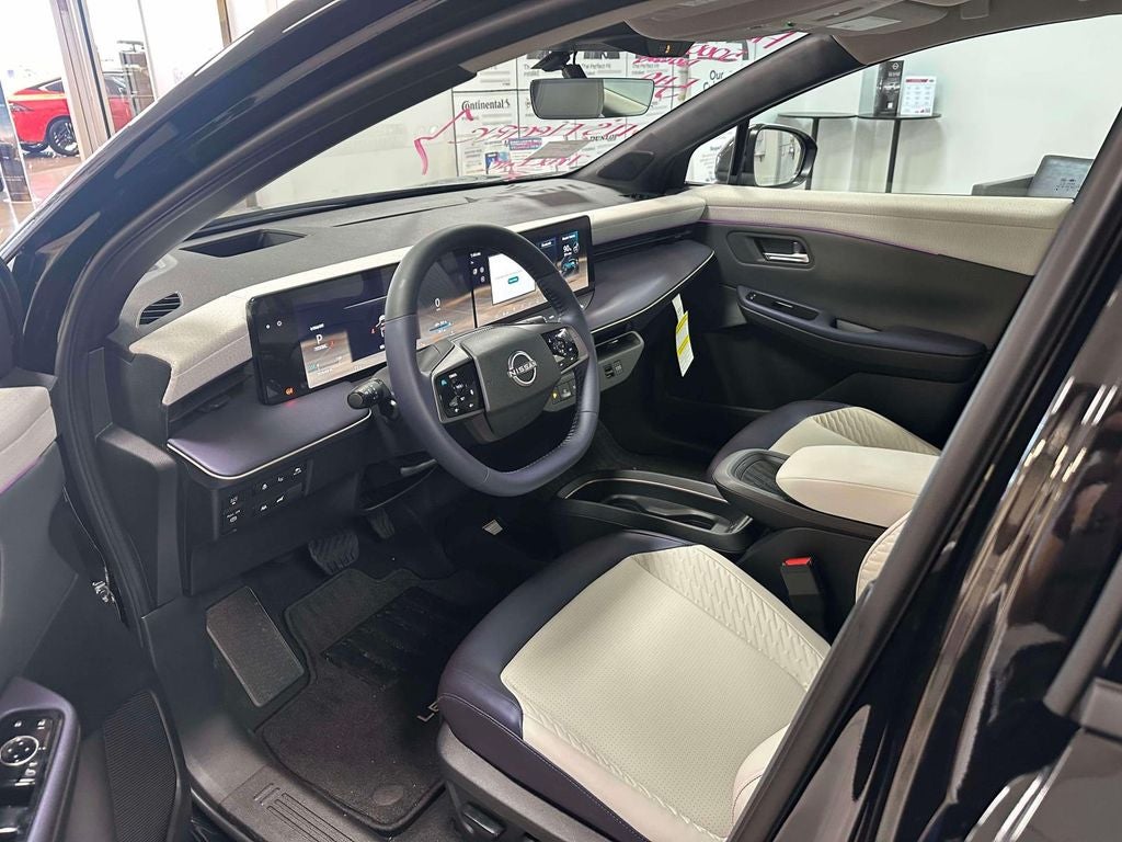 2026 Nissan LEAF Platinum+