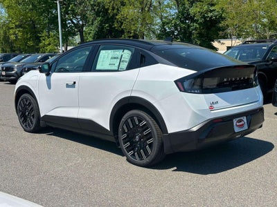 2026 Nissan LEAF Platinum+