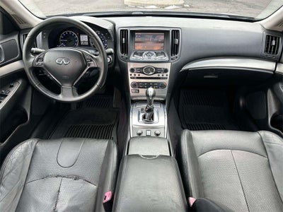 2011 INFINITI G37 X