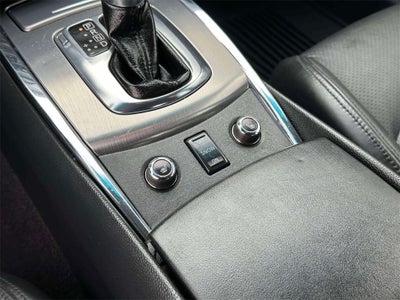 2011 INFINITI G37 X