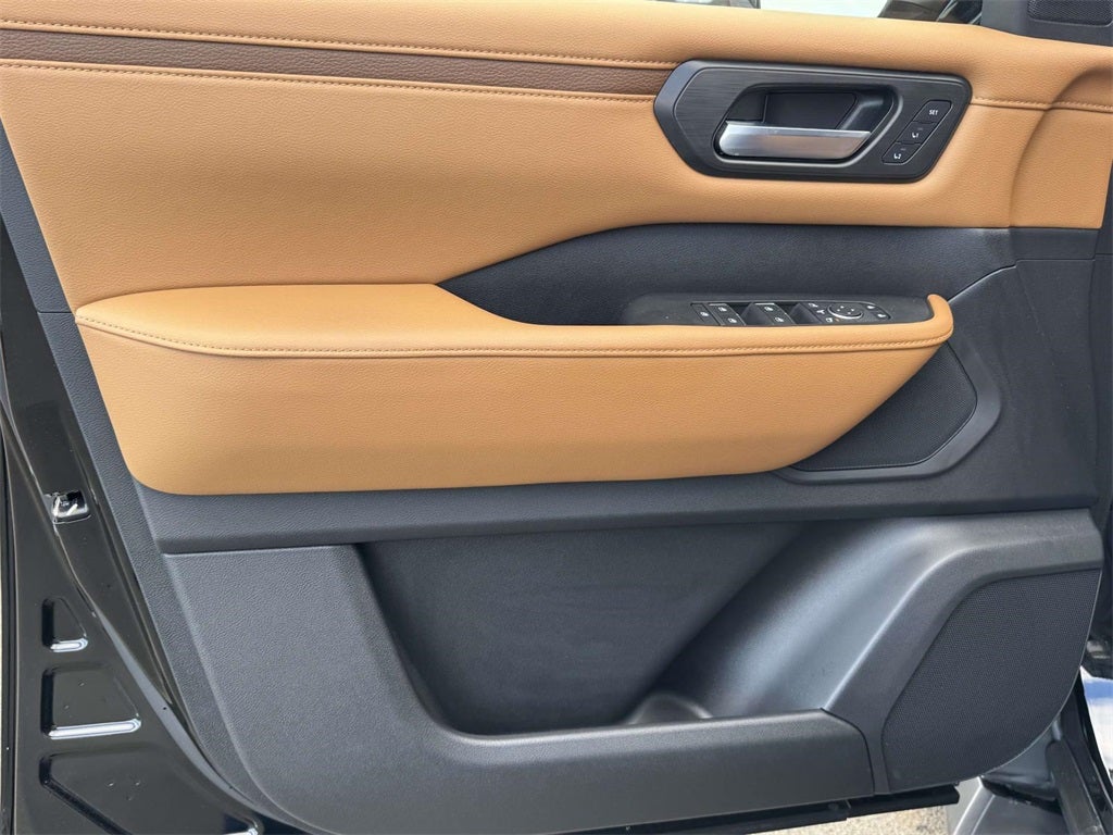 2025 Nissan Armada SL