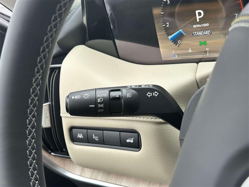 2025 Nissan Armada Platinum Reserve