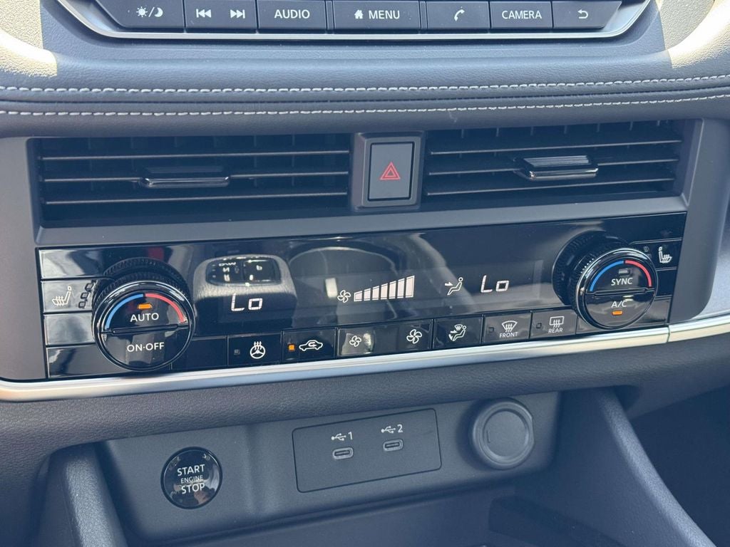 2026 Nissan Rogue Dark Armor™