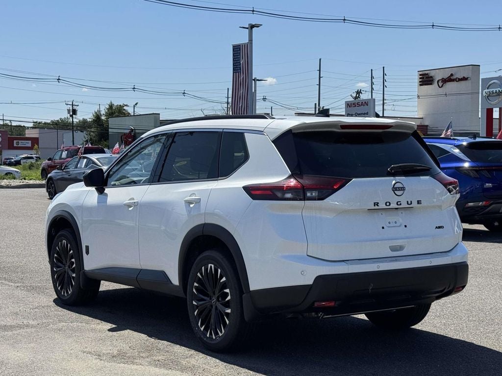 2026 Nissan Rogue Dark Armor™