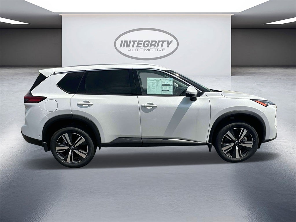 2025 Nissan Rogue SL