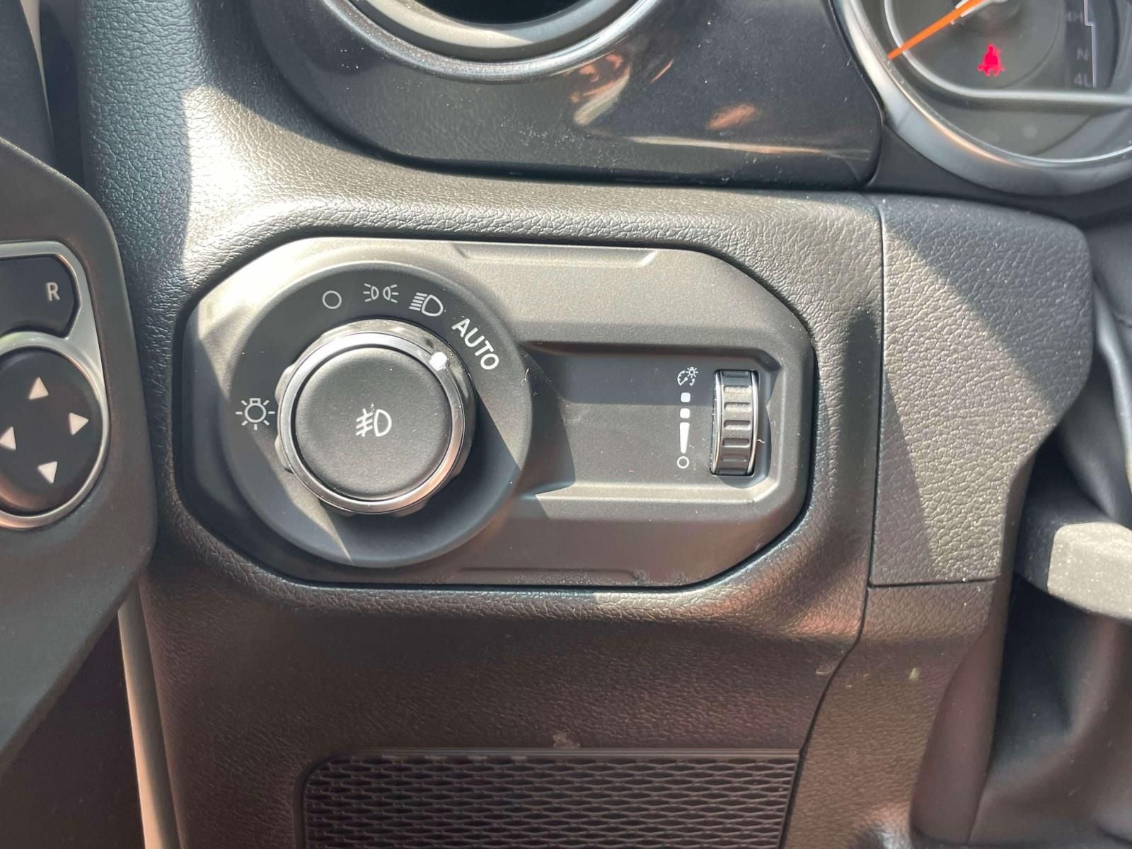 2023 Jeep Wrangler 4-Door Sport Altitude 4x4