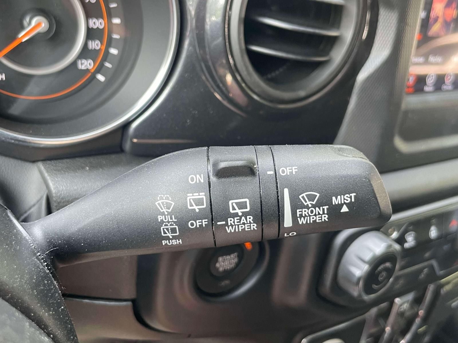 2023 Jeep Wrangler 4-Door Sport Altitude 4x4