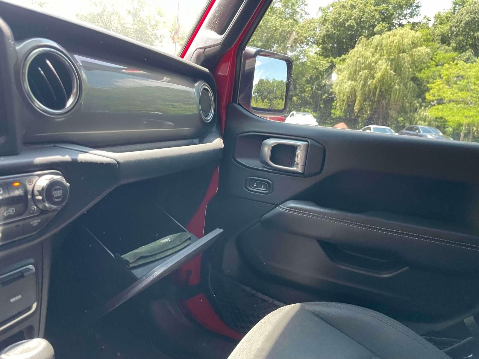 2019 Jeep Wrangler Unlimited Sahara 4x4