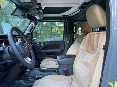 2022 Jeep Wrangler Unlimited Sahara 4x4