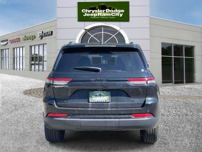 2023 Jeep Grand Cherokee Altitude 4x4
