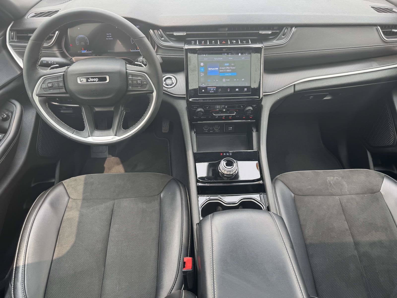 2023 Jeep Grand Cherokee L Altitude 4x4