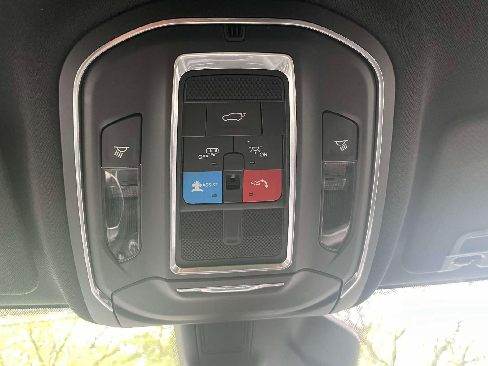2023 Jeep Grand Cherokee L Altitude 4x4