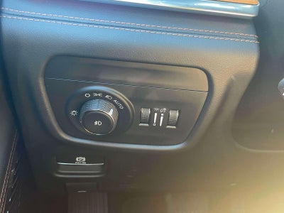 2024 Jeep Grand Cherokee L Summit Reserve 4x4