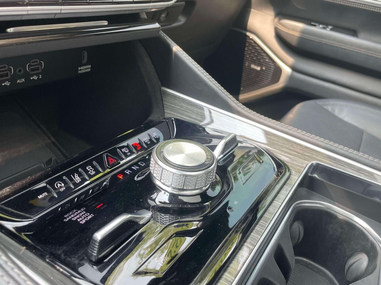 2022 Jeep Wagoneer Series III 4x4