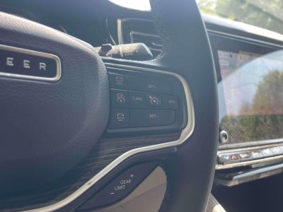 2022 Jeep Wagoneer Series III 4x4