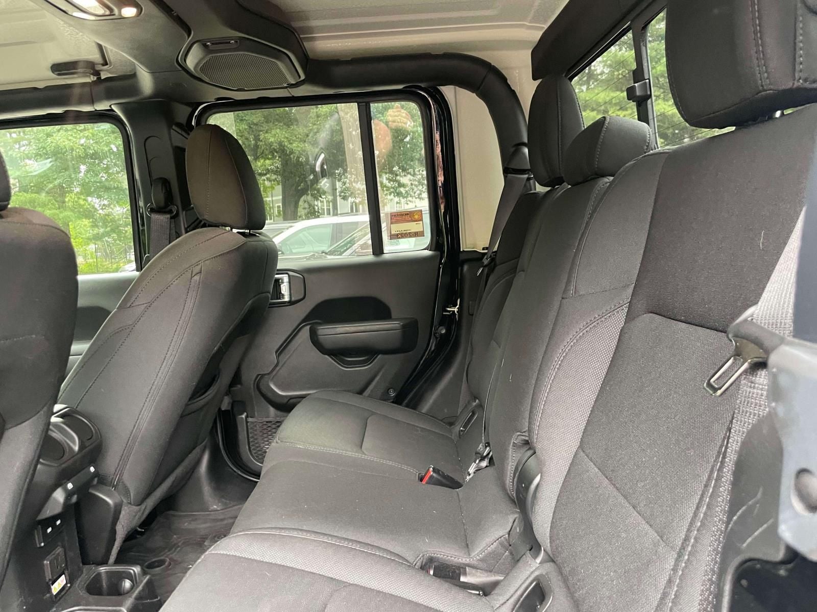 2022 Jeep Gladiator Sport S 4x4